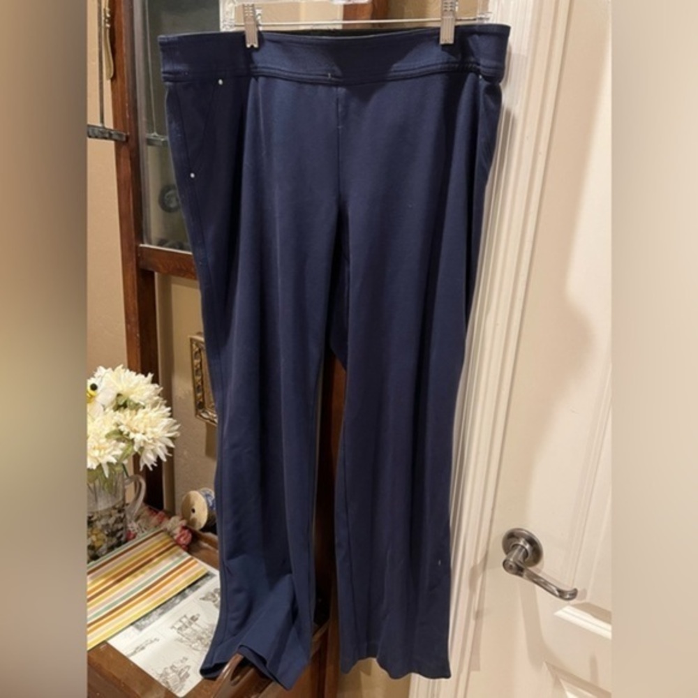 Women's Plus Size Mid Rise Straight Leg Elastic Waist Pull On 16 S
